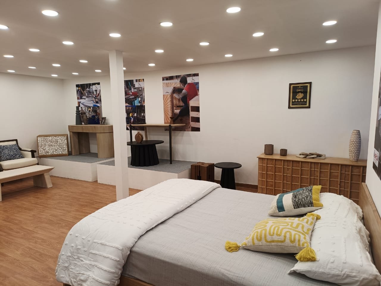 WhatsApp Image 2024-02-06 at 09.40.07_22eeb9e8